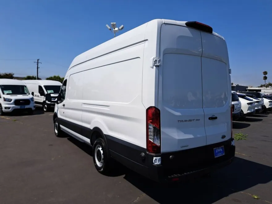 2025 Ford Transit photo 1