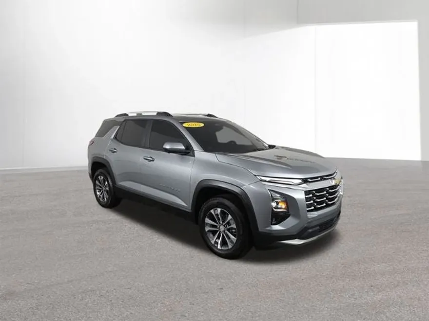 2025 Chevrolet Equinox LT photo 1