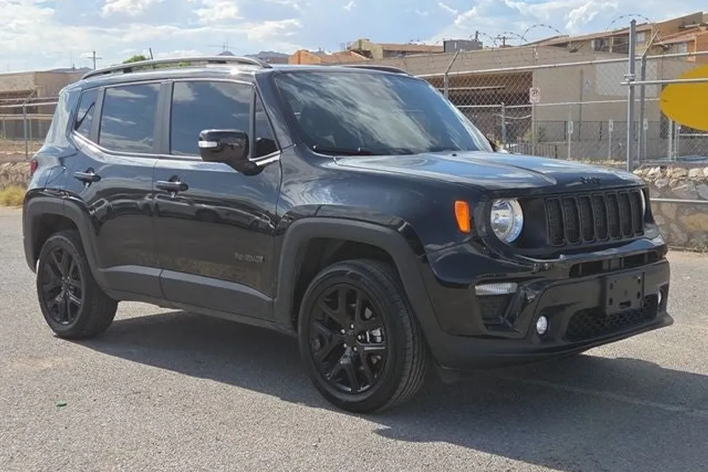 2022 Jeep Renegade Altitude photo 1
