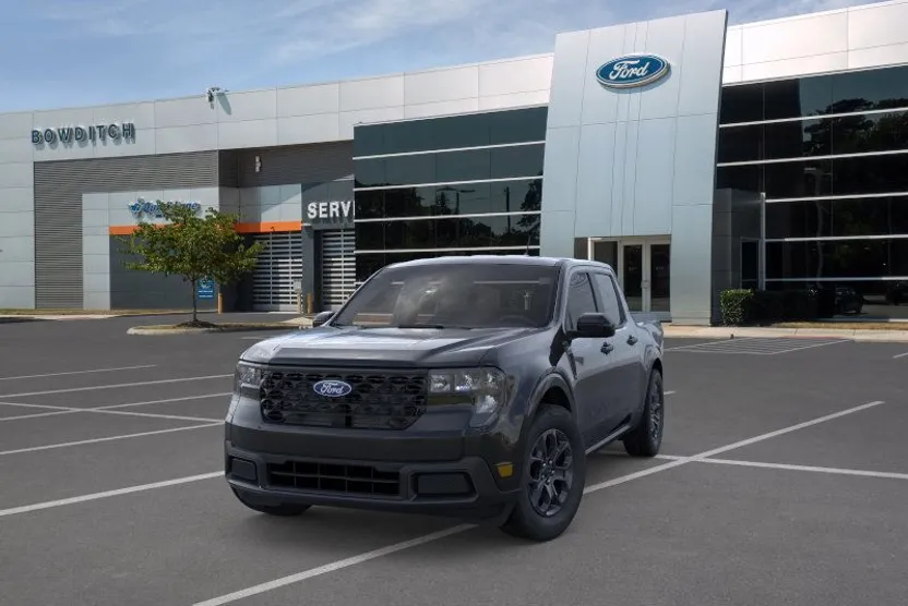 2025 Ford Maverick XLT photo 1