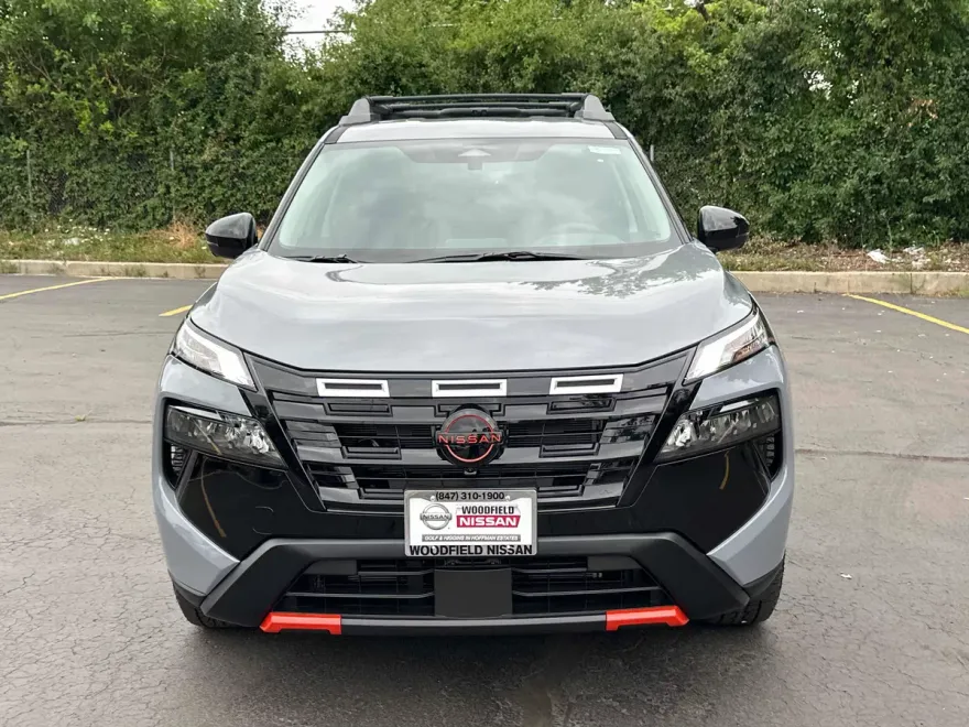 2026 Nissan Rogue SV photo 1