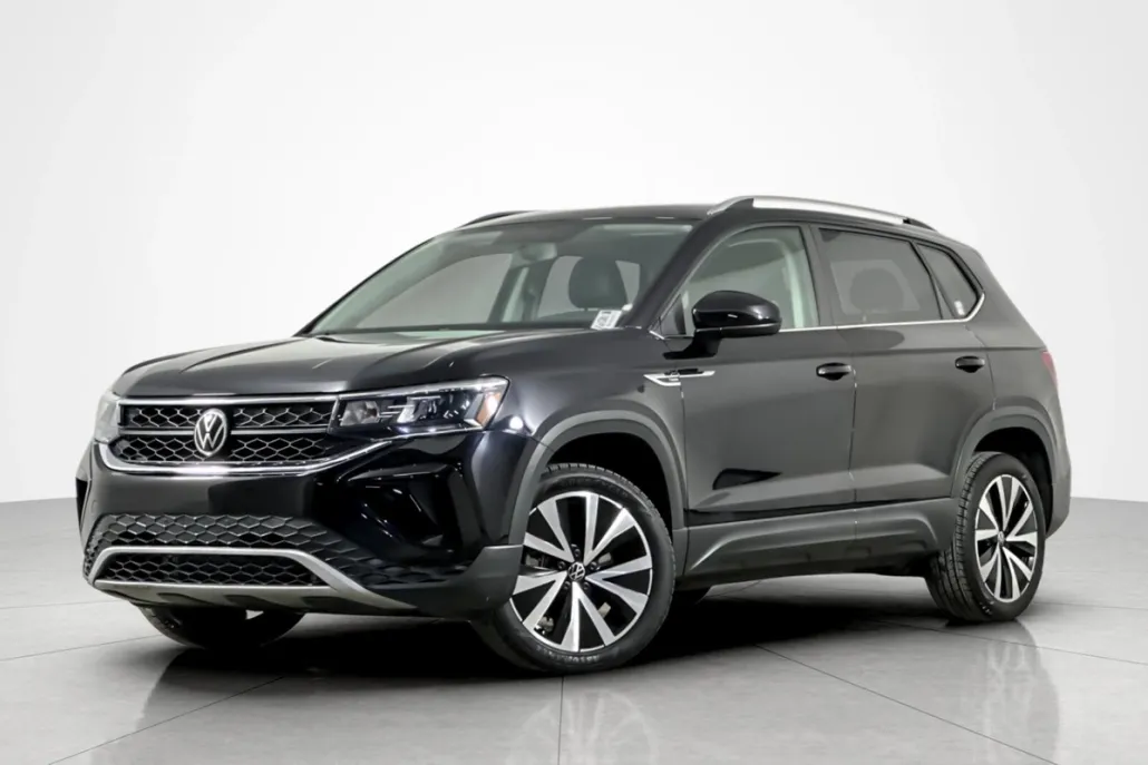 2022 Volkswagen Taos SE photo 1
