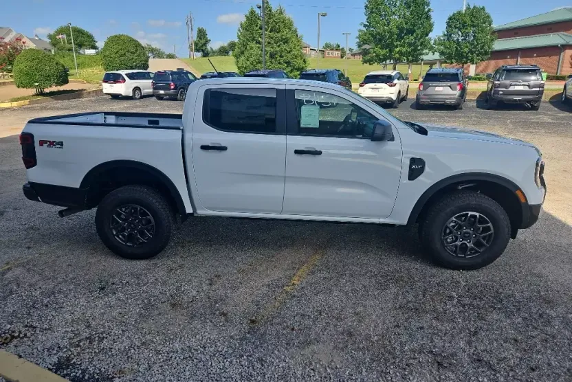 2025 Ford Ranger XLT photo 1