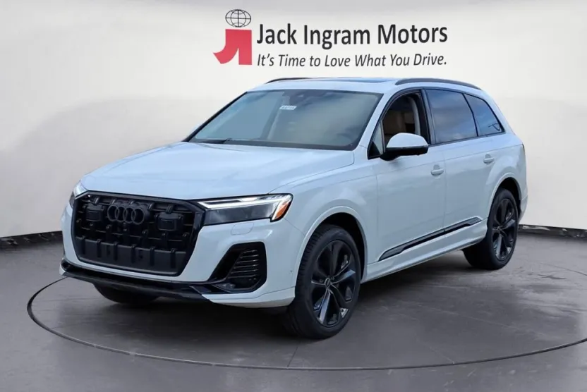 2025 Audi Q7 Premium Plus photo 1