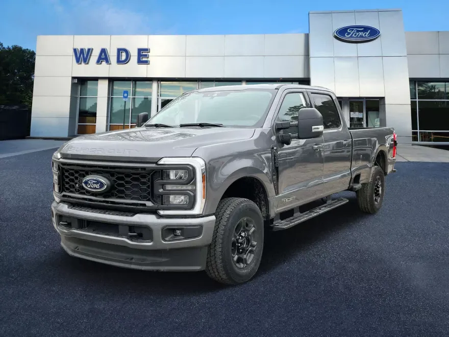 2024 Ford F-350 XLT photo 1