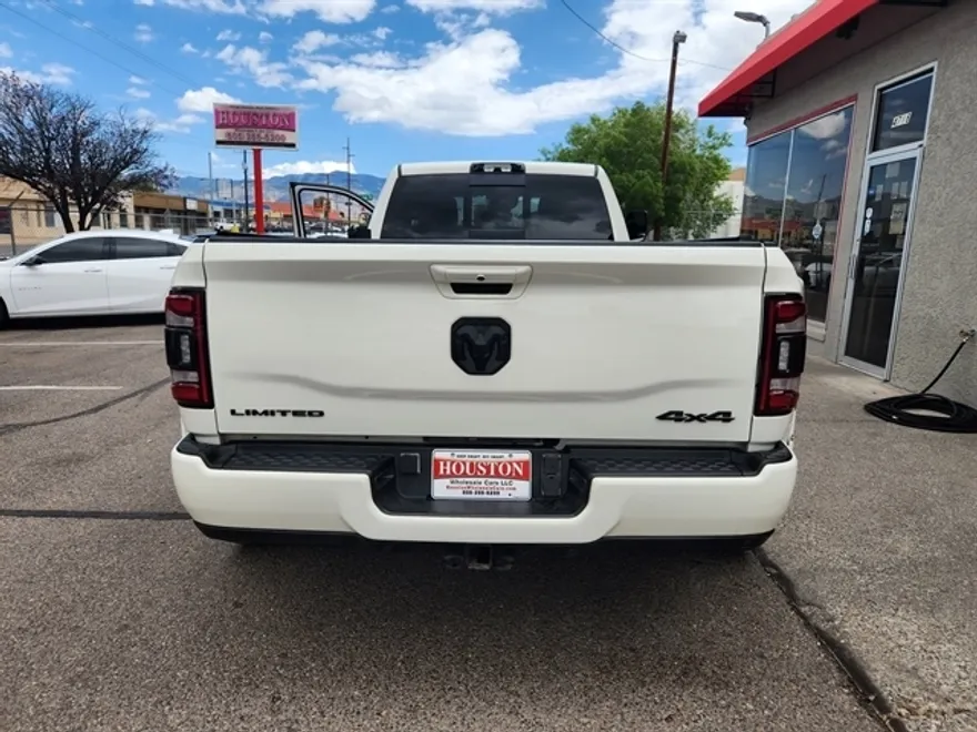 2022 Ram 3500 Limited photo 1