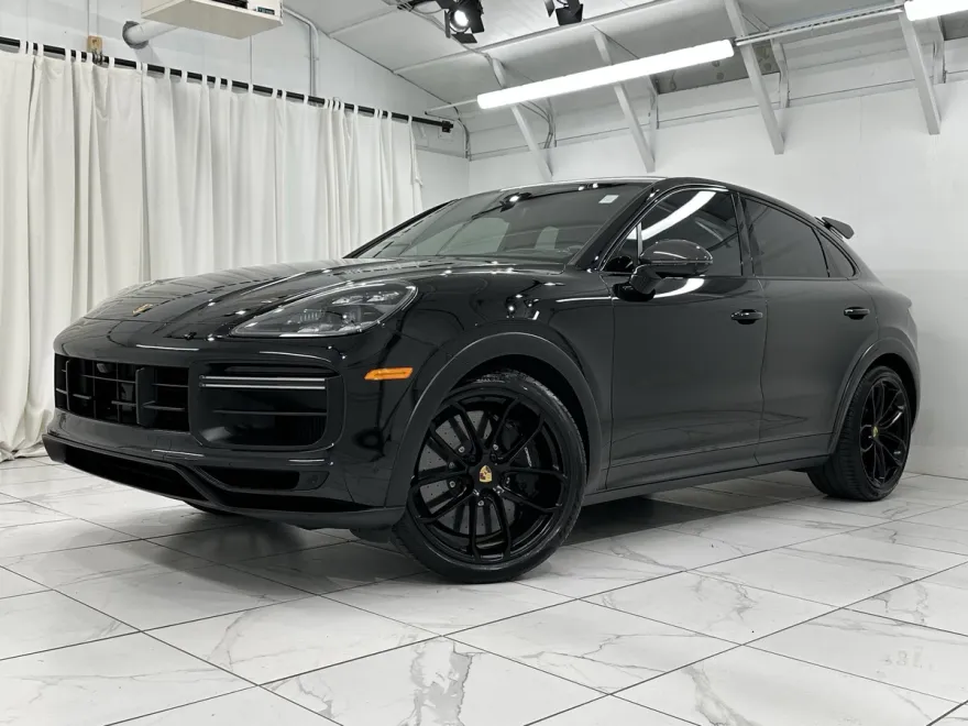 2023 Porsche Cayenne Turbo GT Coupe photo 1