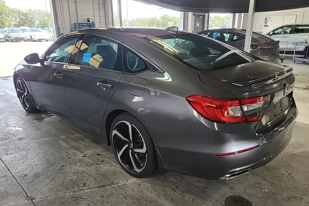 2018 Honda Accord Sport 1.5T photo 1