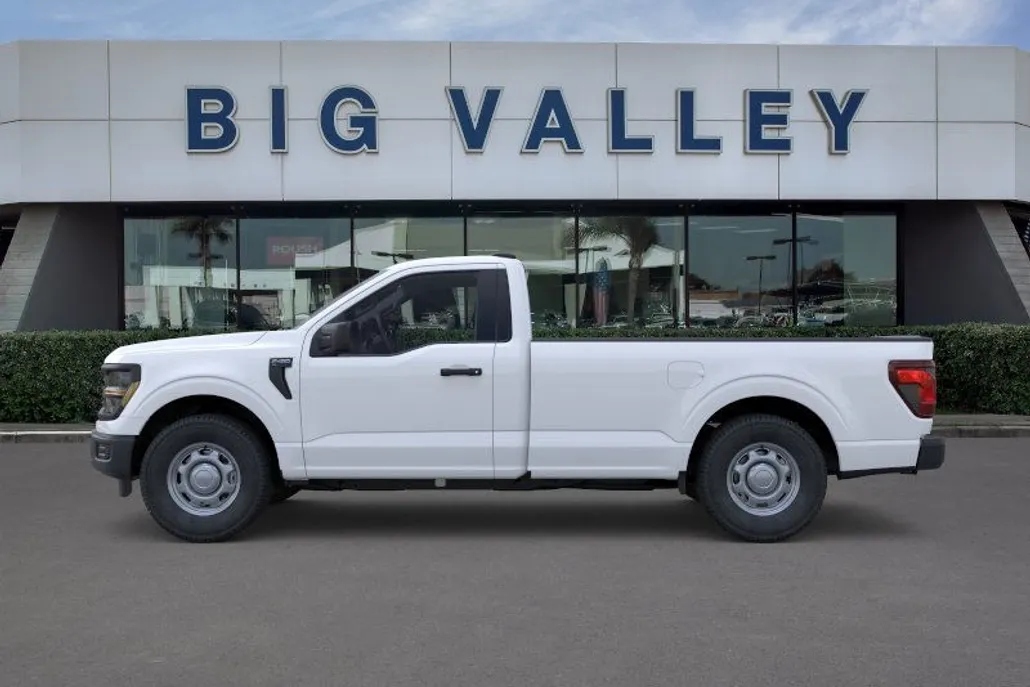 2025 Ford F-150 XL photo 1