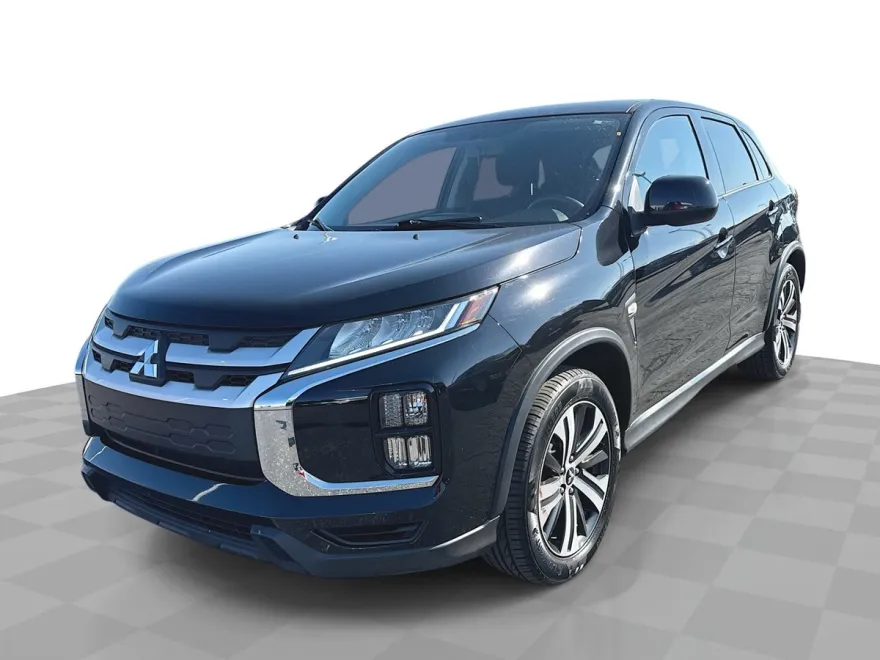 2020 Mitsubishi Outlander Sport SE photo 1