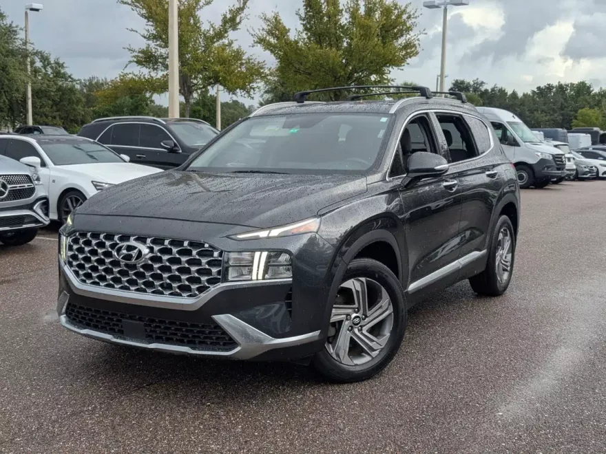 2022 Hyundai Santa Fe SEL photo 1