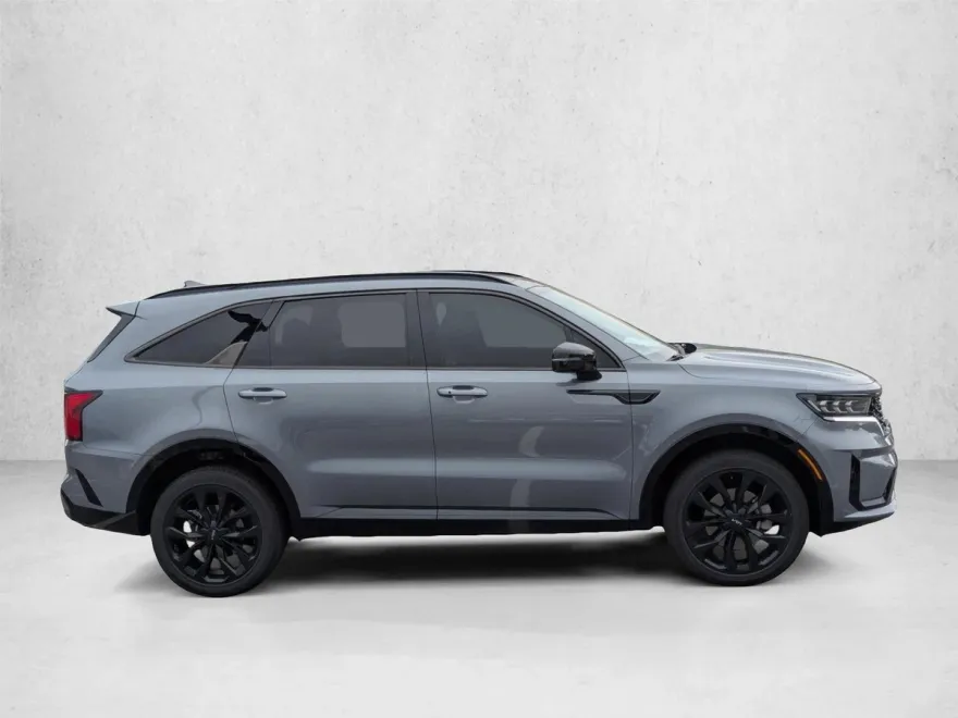 2023 Kia Sorento SX photo 1