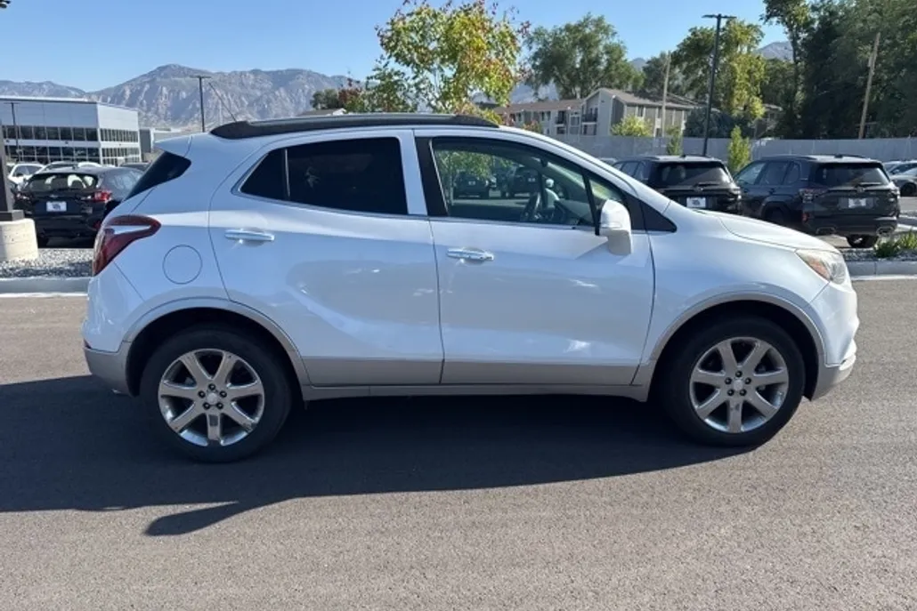 2018 Buick Encore Preferred photo 1