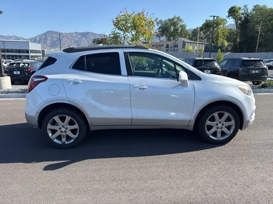 2018 Buick Encore Preferred photo 1