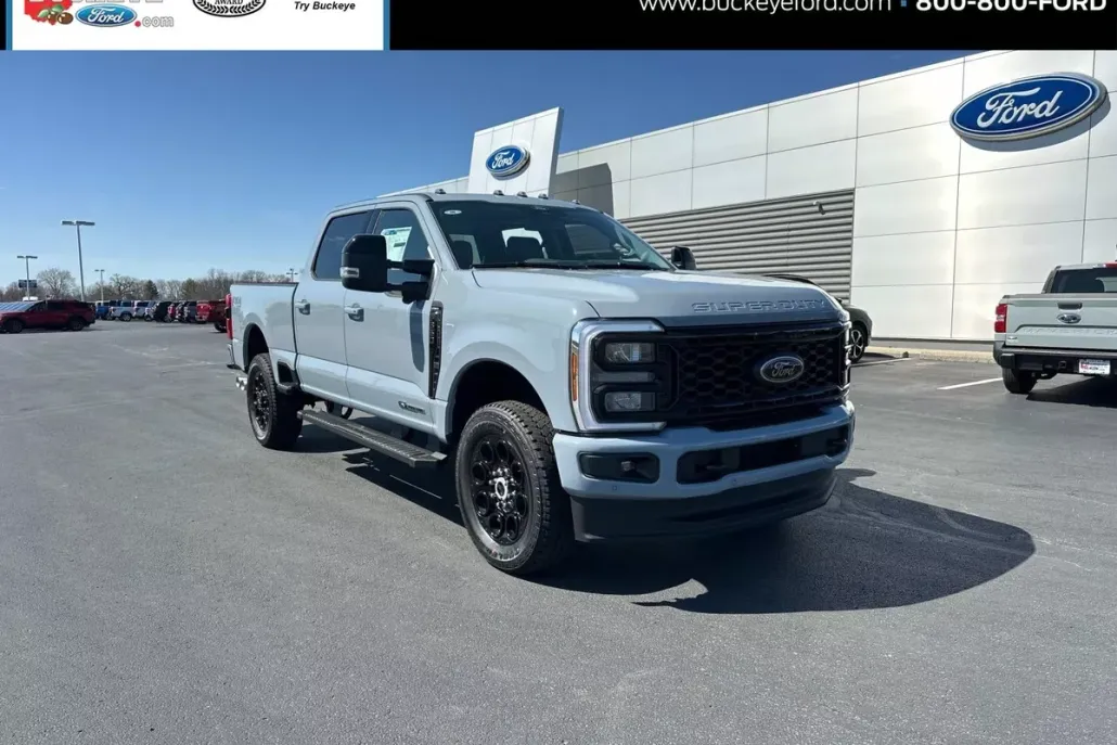 2025 Ford F-350 photo 1