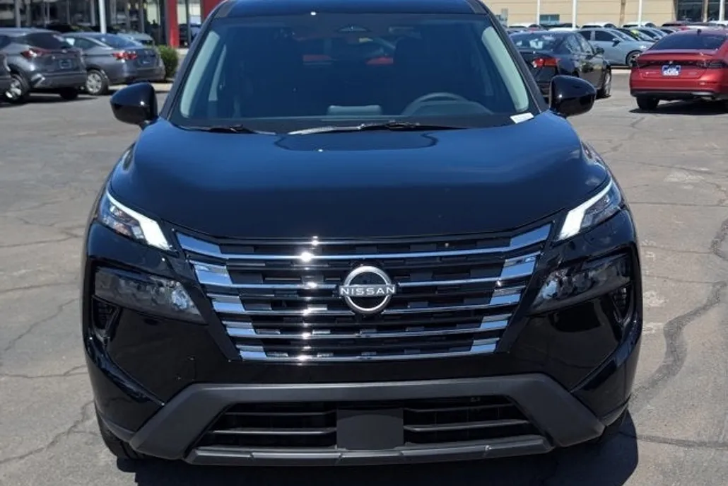 2025 Nissan Rogue SV photo 1