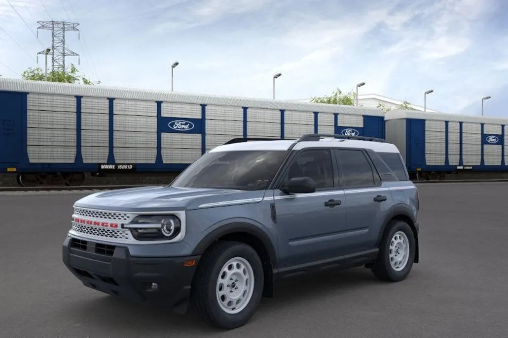 2025 Ford Bronco Sport Heritage photo 1