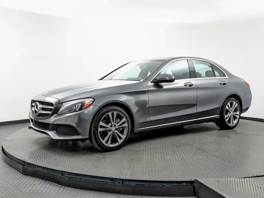 2017 Mercedes Benz C 300 4MATIC photo 1