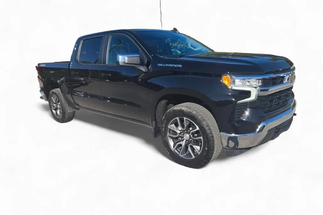 2023 Chevrolet Silverado 1500 LT photo 1