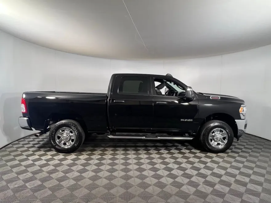 2024 Ram 2500 Big Horn photo 1