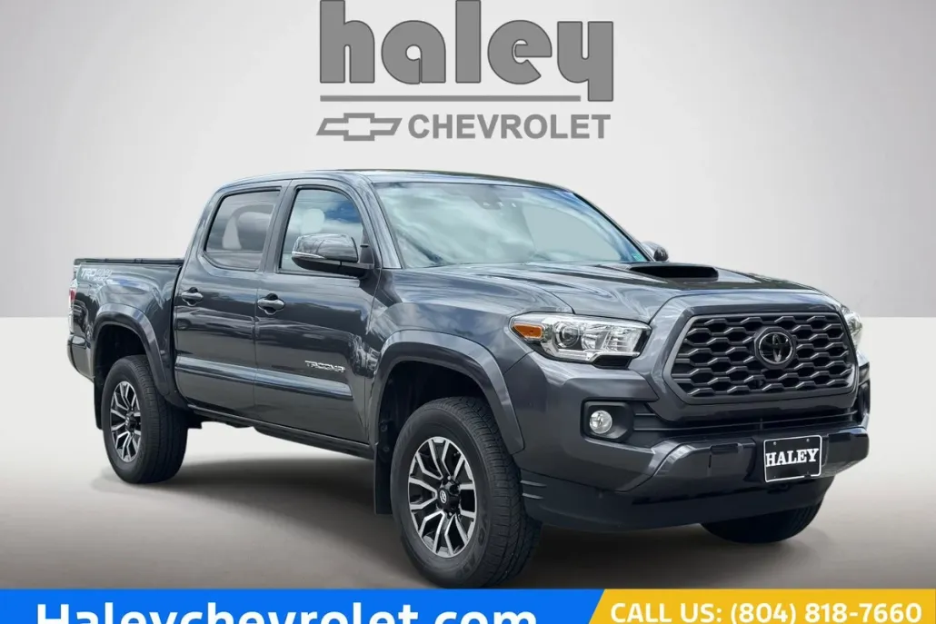2020 Toyota Tacoma TRD Sport photo 1