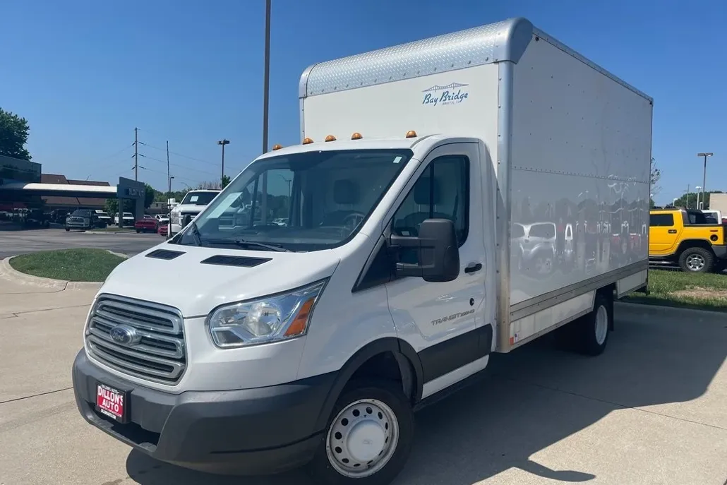 2017 Ford Transit photo 1