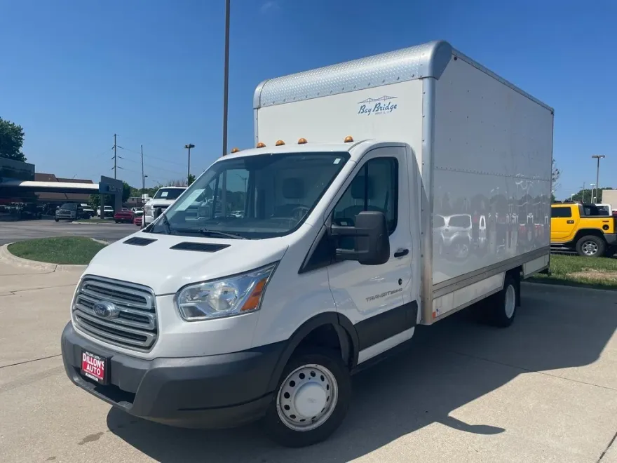 2017 Ford Transit photo 1