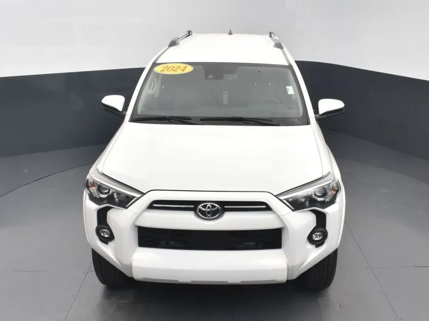 2024 Toyota 4Runner SR5 photo 40