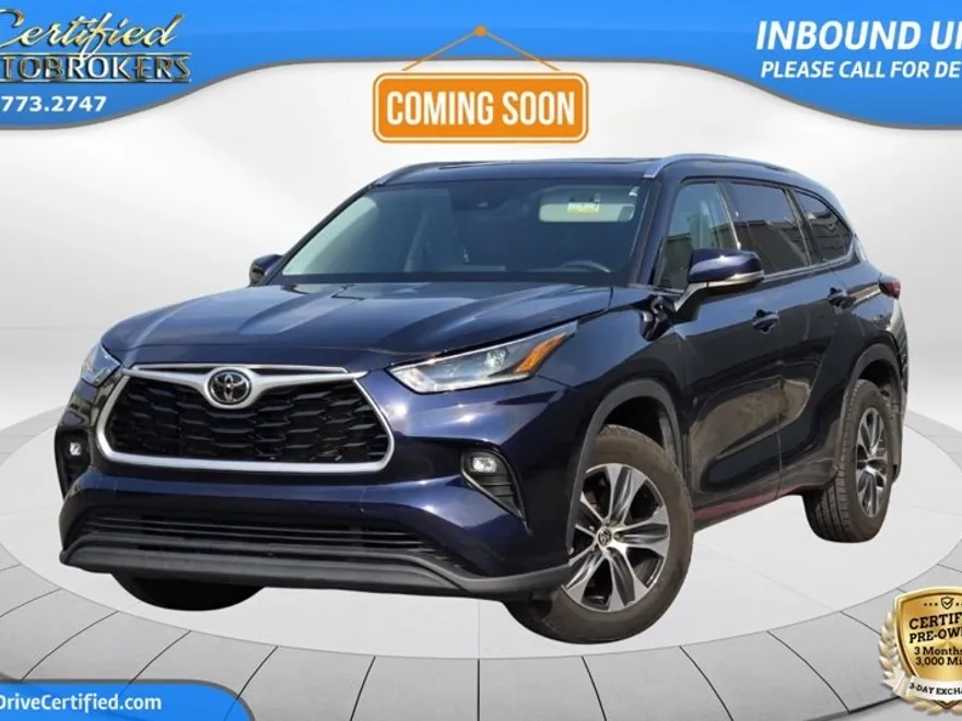 2021 Toyota Highlander XLE photo 1