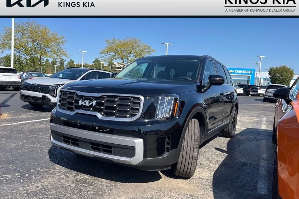 2023 Kia Telluride S photo 1