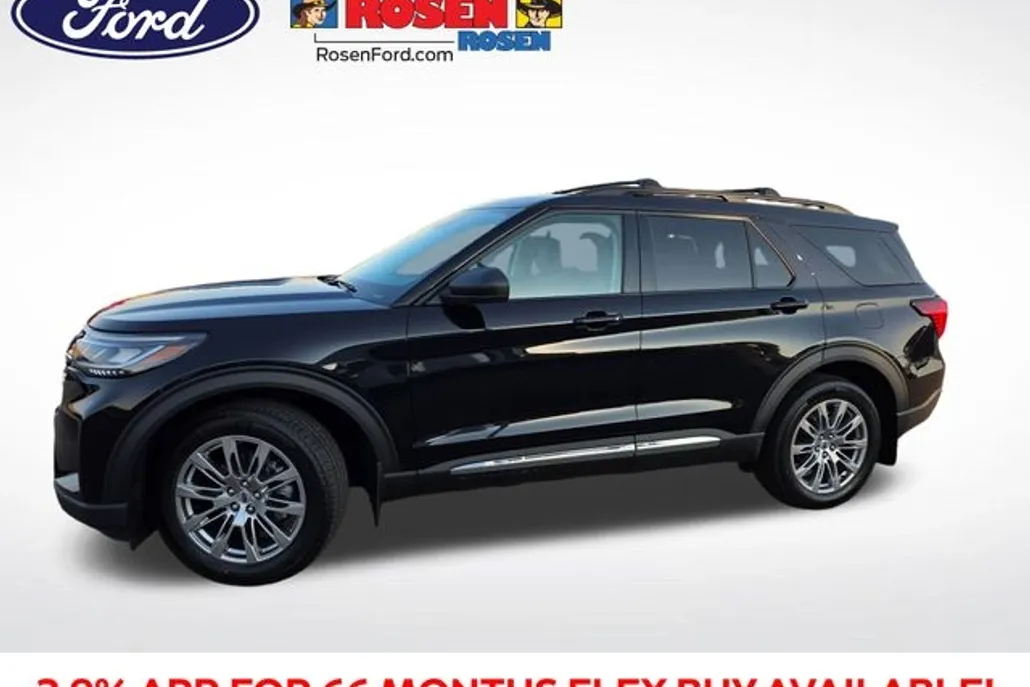 2025 Ford Explorer photo 1