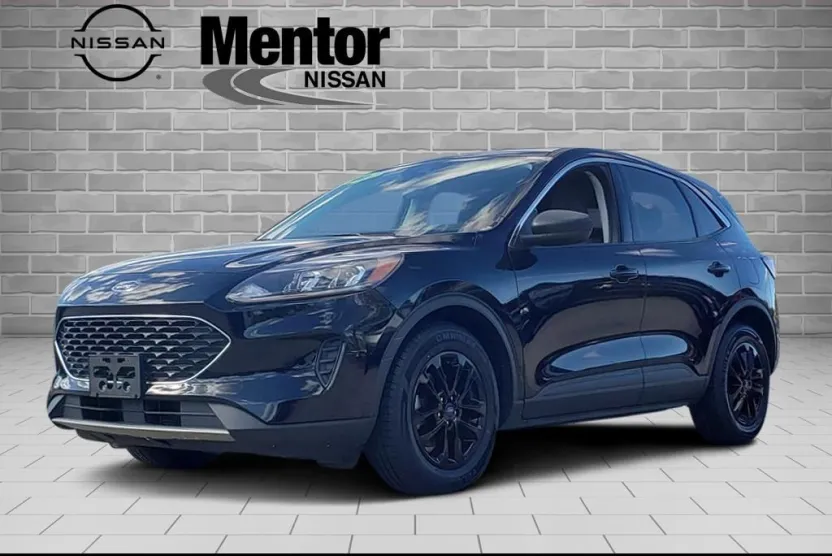 2022 Ford Escape SE photo 1