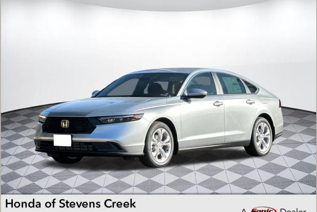 2025 Honda Accord LX photo 1