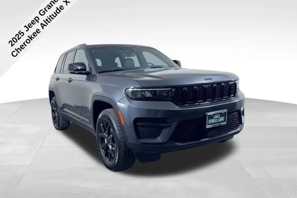 2025 Jeep Grand Cherokee Altitude photo 1
