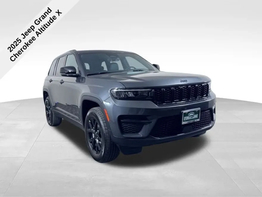 2025 Jeep Grand Cherokee Altitude photo 1