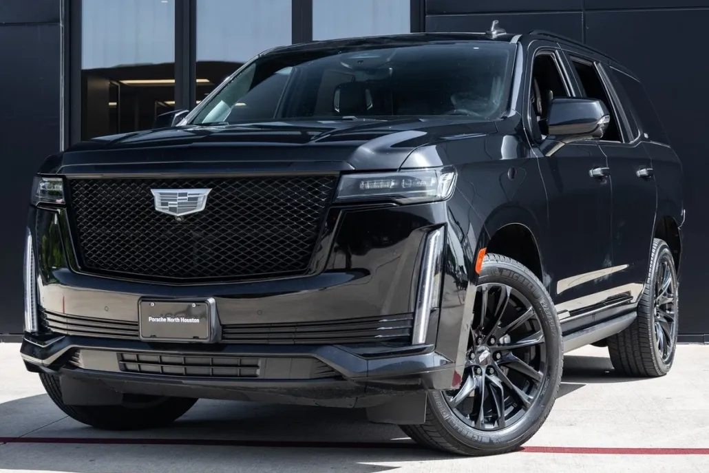 2021 Cadillac Escalade Sport Platinum photo 1