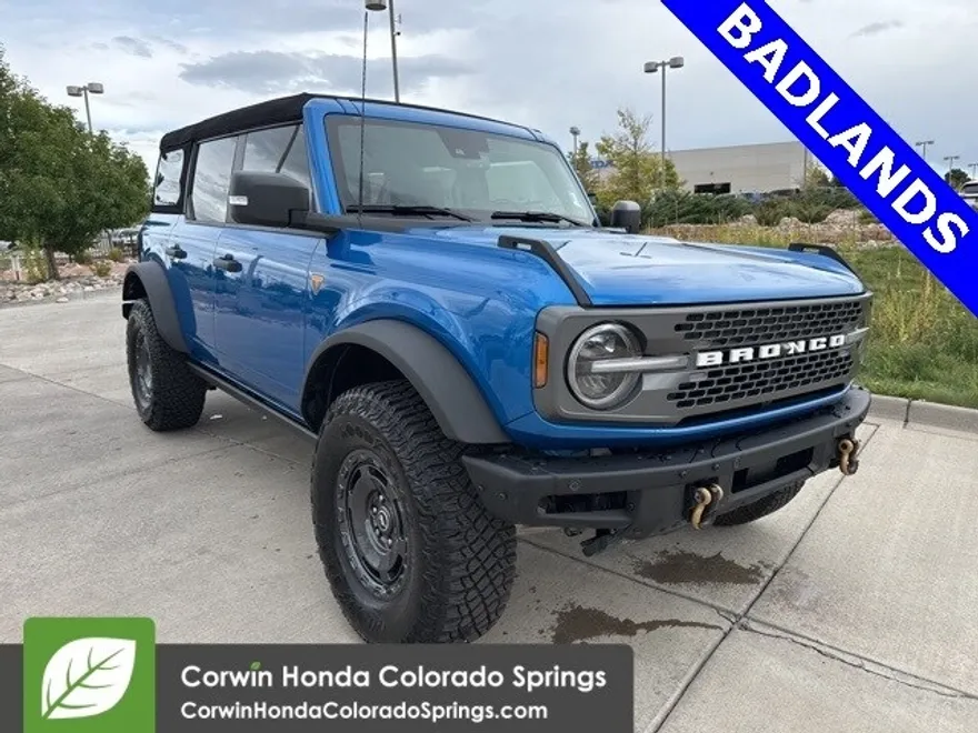 2024 Ford Bronco Badlands photo 1