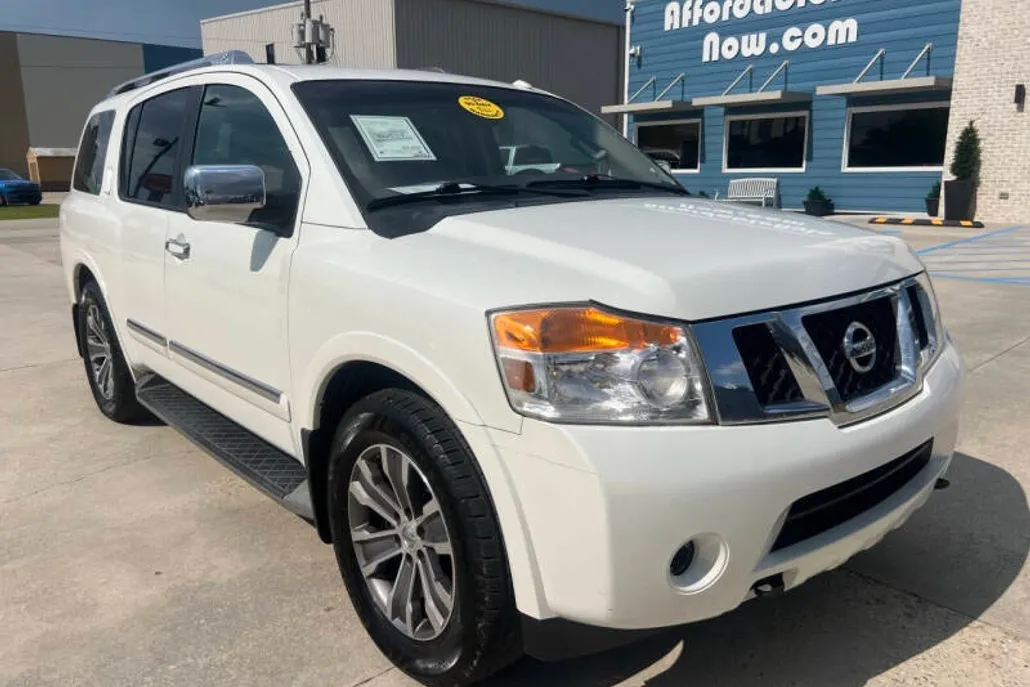 2015 Nissan Armada SL photo 1