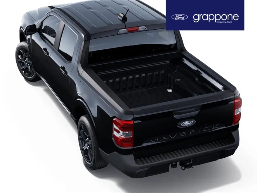 2025 Ford Maverick XLT photo 1