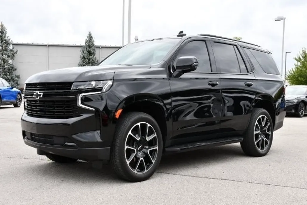 2023 Chevrolet Tahoe RST photo 1