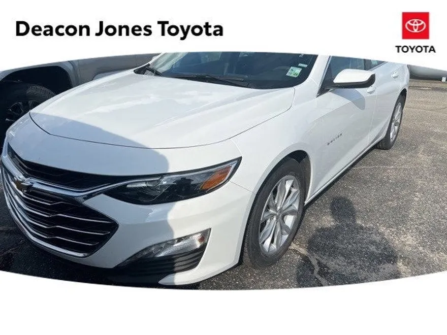 2024 Chevrolet Malibu 1LT photo 1