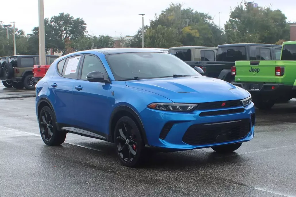 2024 Dodge Hornet R/T photo 1
