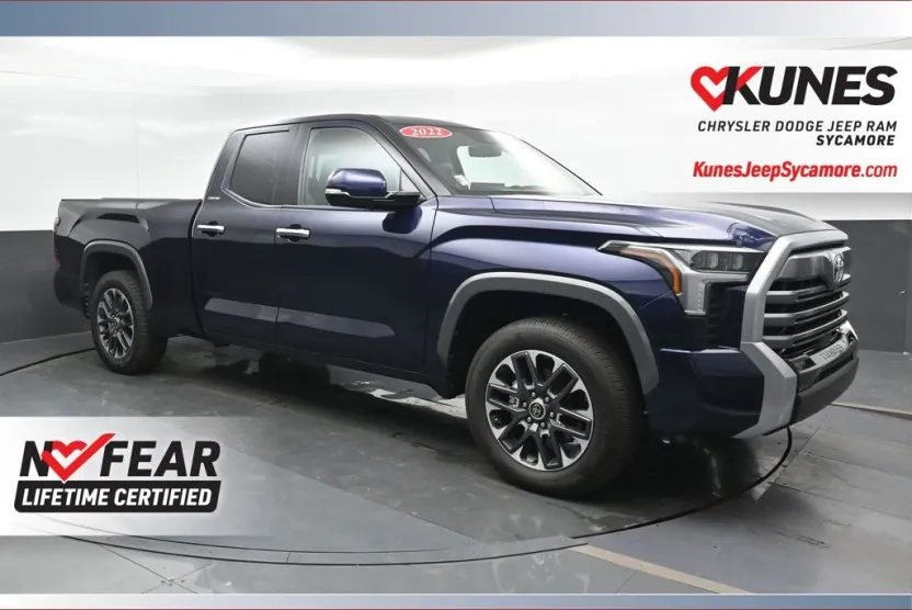 2022 Toyota Tundra Limited Double Cab photo 1
