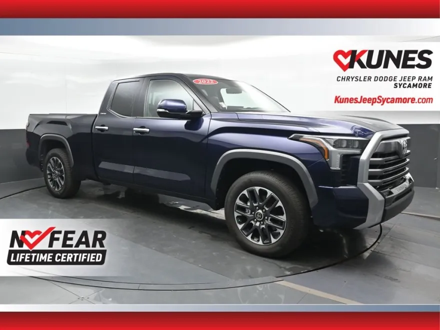 2022 Toyota Tundra Limited Double Cab photo 1