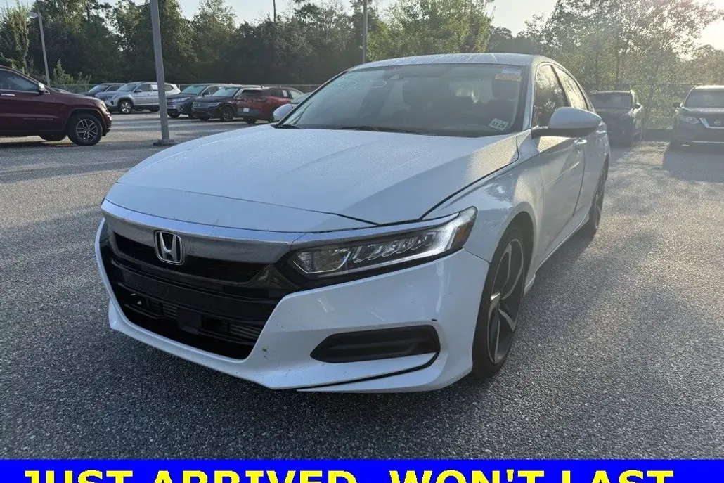 2020 Honda Accord LX photo 1