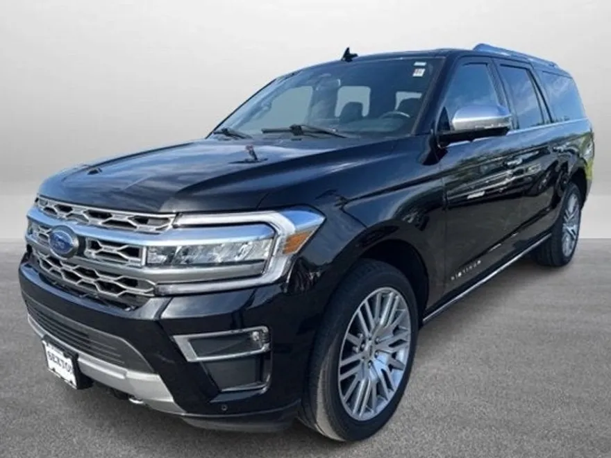2023 Ford Expedition MAX Platinum photo 1