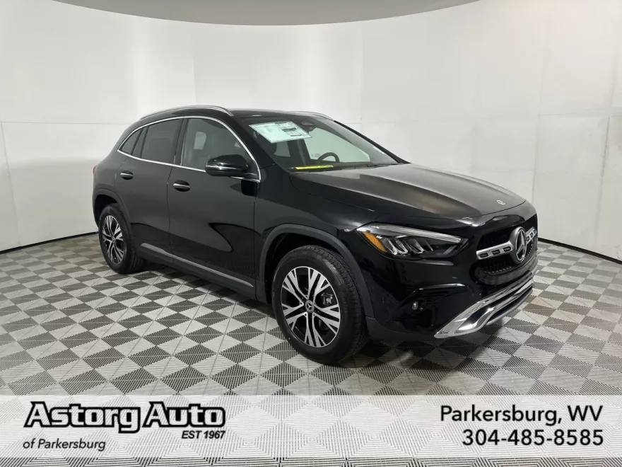 2025 Mercedes Benz GLA 250 4MATIC photo 1