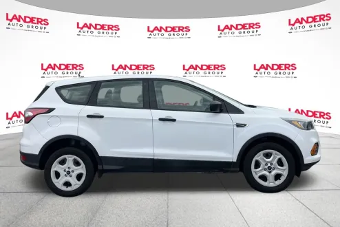 2018 Ford Escape S photo 1