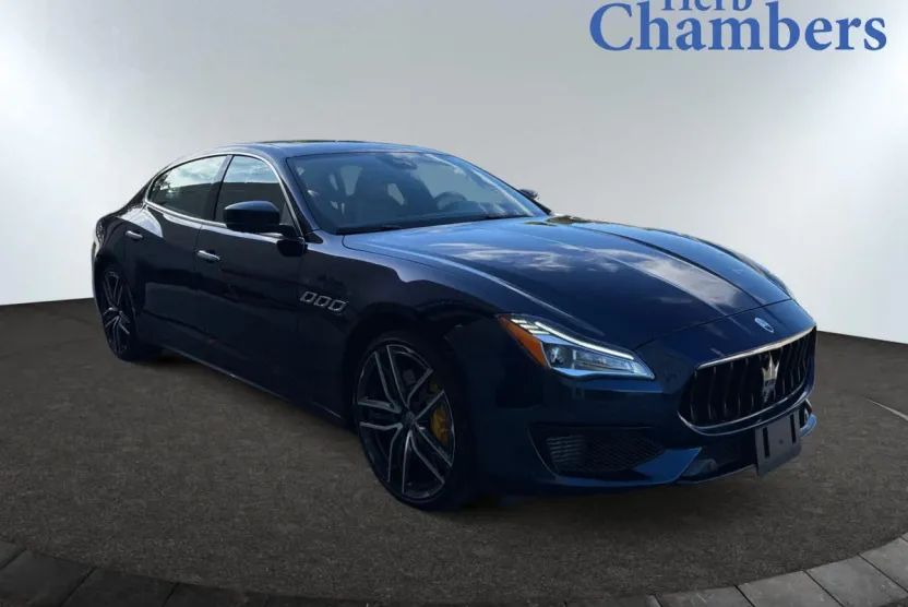2022 Maserati Quattroporte Modena Q4 photo 1