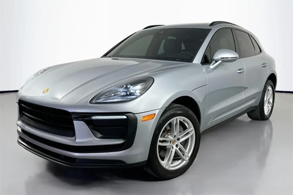 2022 Porsche Macan Base photo 1